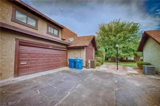 Photo #1: 2338410 Listing 