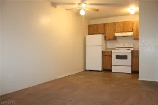 Photo #3: 2338518 Listing 