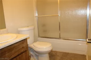 Photo #6: 2338518 Listing 