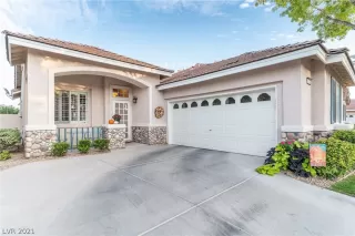 Photo #2: 2338580 Listing 