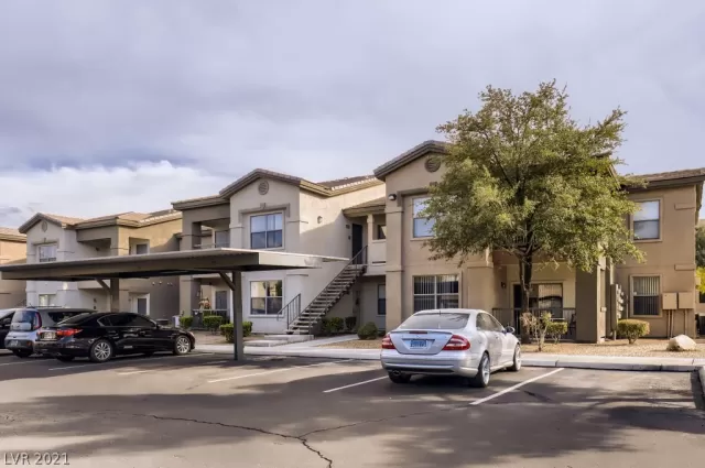 MLS: 2338599 Condo For Sale