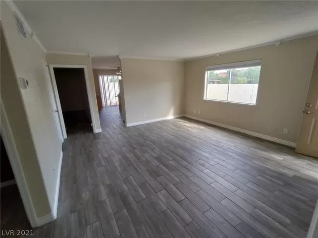 MLS: 2338608 Condo For Sale