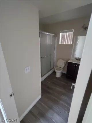 Photo #4: 2338608 Listing 