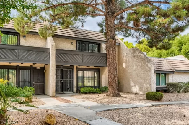 MLS: 2338758 Condo For Sale