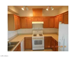 Photo #3: 2338760 Listing 