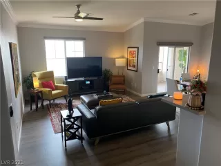 Photo #3: 2338794 Listing 