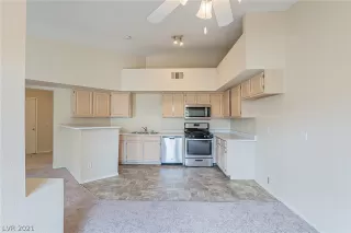 Photo #1: 2338807 Listing