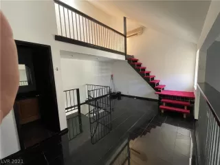 Photo #1: 2339848 Listing