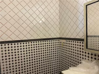 Photo #6: 2339848 Listing