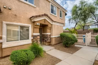 Photo #1: 2339875 Listing