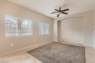 Photo #2: 2339875 Listing