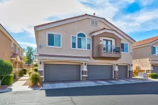 Photo #1: 2339888 Listing