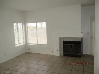 Photo #3: 2339941 Listing 