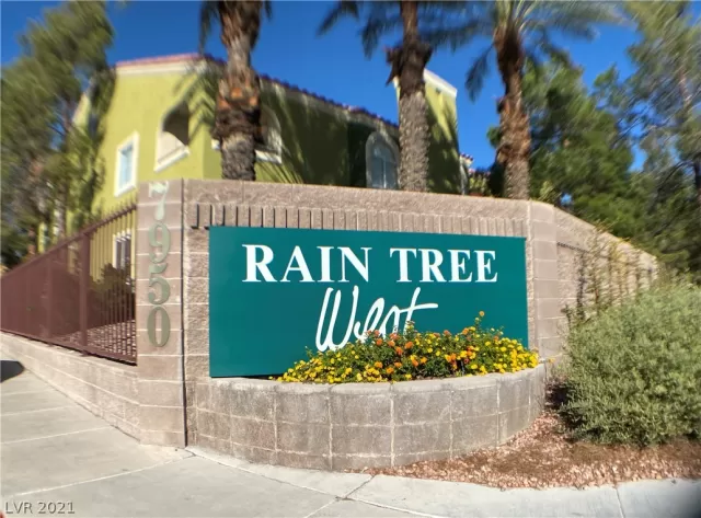 MLS: 2339945 Condo For Sale