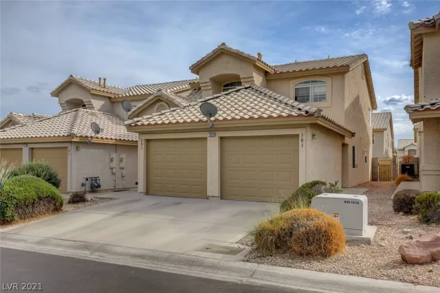 MLS: 2339958 Condo For Sale