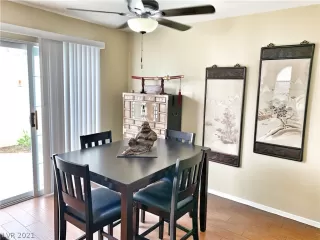 Photo #1: 2339987 Listing