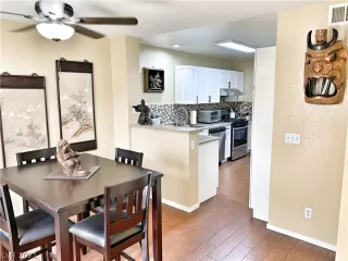 Photo #2: 2339987 Listing