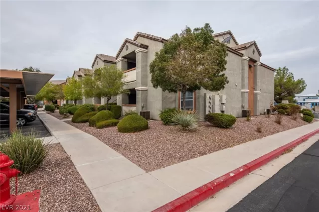 MLS: 2339989 Condo For Sale