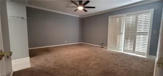 Photo #6: 2340098 Listing