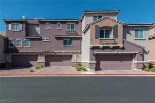 Photo #1: 2340173 Listing 