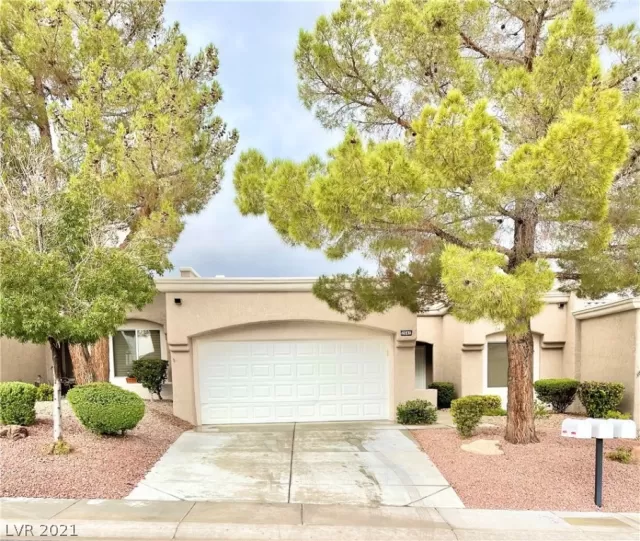 MLS: 2340203 Condo For Sale
