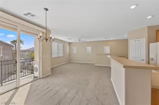 Photo #3: 2340331 Listing