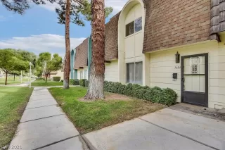 Photo #2: 2340343 Listing 