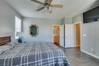 Photo #4: 2340369 Listing 