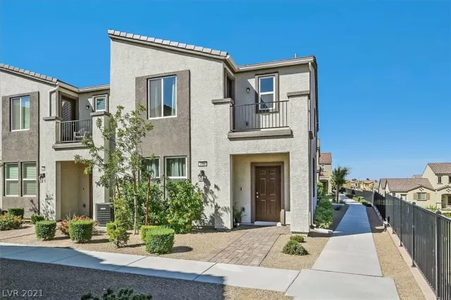 MLS: 2340404 Condo For Sale