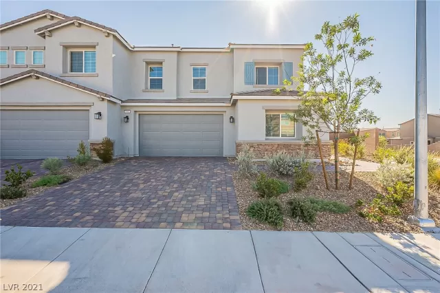 MLS: 2340426 Condo For Sale