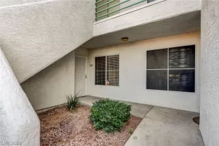 Photo #3: 2340462 Listing