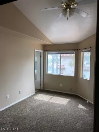 Photo #6: 2340464 Listing 