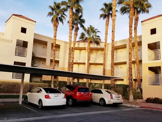 MLS: 2340498 Condo For Sale