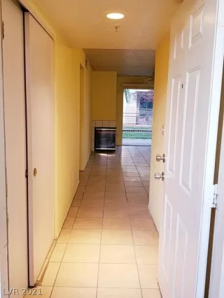 Photo #6: 2340498 Listing 