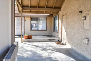 Photo #2: 2340507 Listing 