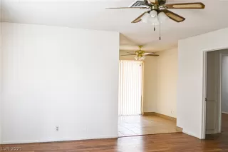 Photo #3: 2340507 Listing 