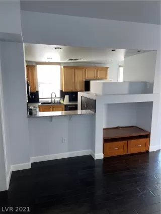 Photo #3: 2340580 Listing 