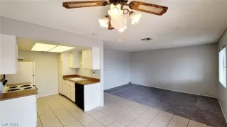 Photo #3: 2340613 Listing 