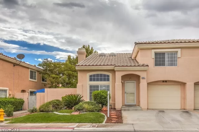 MLS: 2340629 Condo For Sale