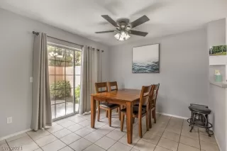 Photo #6: 2340629 Listing 