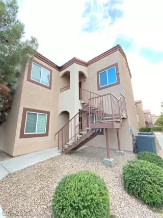 Photo #1: 2340639 Listing 