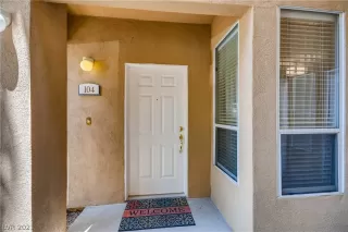 Photo #5: 2340657 Listing