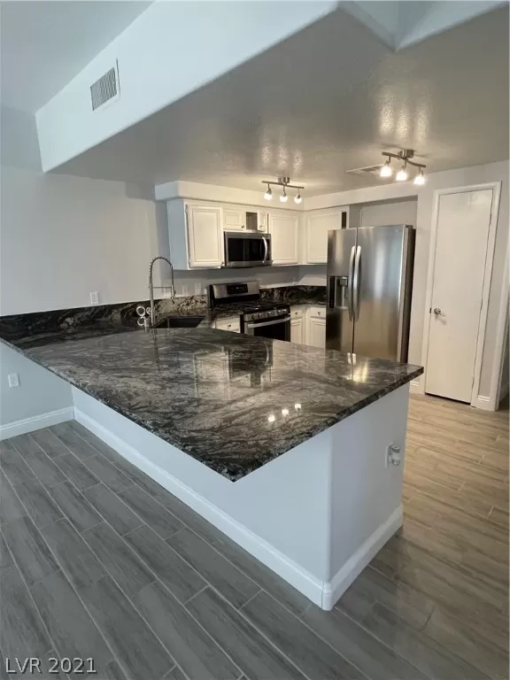 MLS: 2340696 Condo For Sale