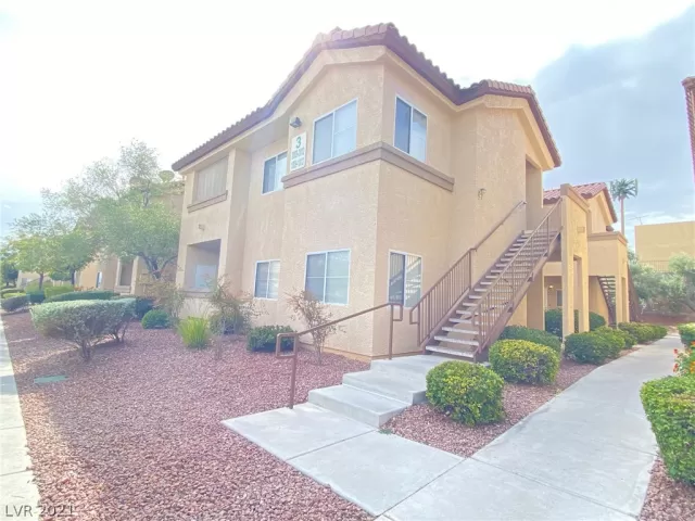 MLS: 2340716 Condo For Sale