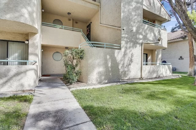 MLS: 2340741 Condo For Sale