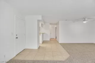 Photo #2: 2340741 Listing 