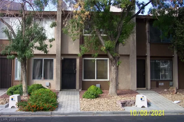 MLS: 2340764 Condo For Sale