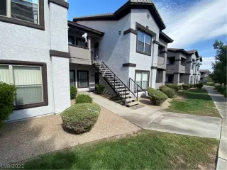 Photo #2: 2340773 Listing 