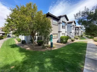 Photo #3: 2340773 Listing 