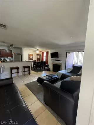 Photo #1: 2340791 Listing